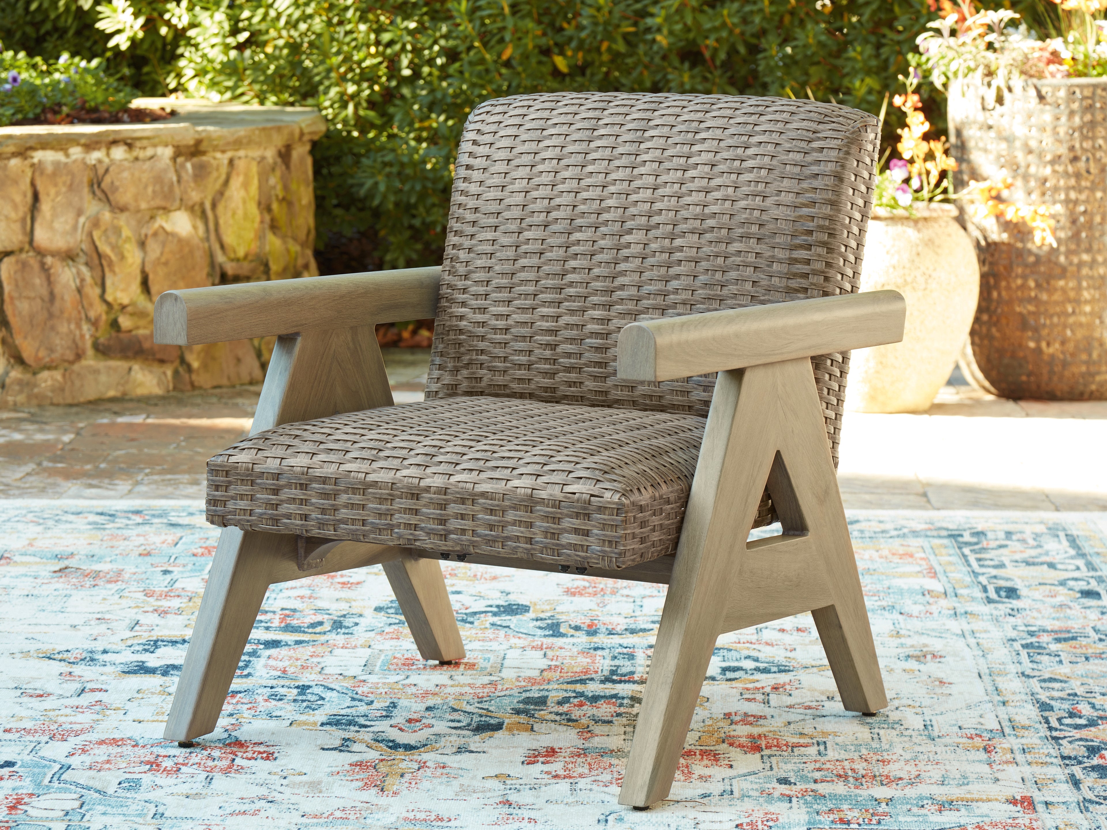 Best Furniture Outlet - Ashley Furniture - Cliff Trails Outdoor - Rocking Lounge Chair / Beige - PCP690-821