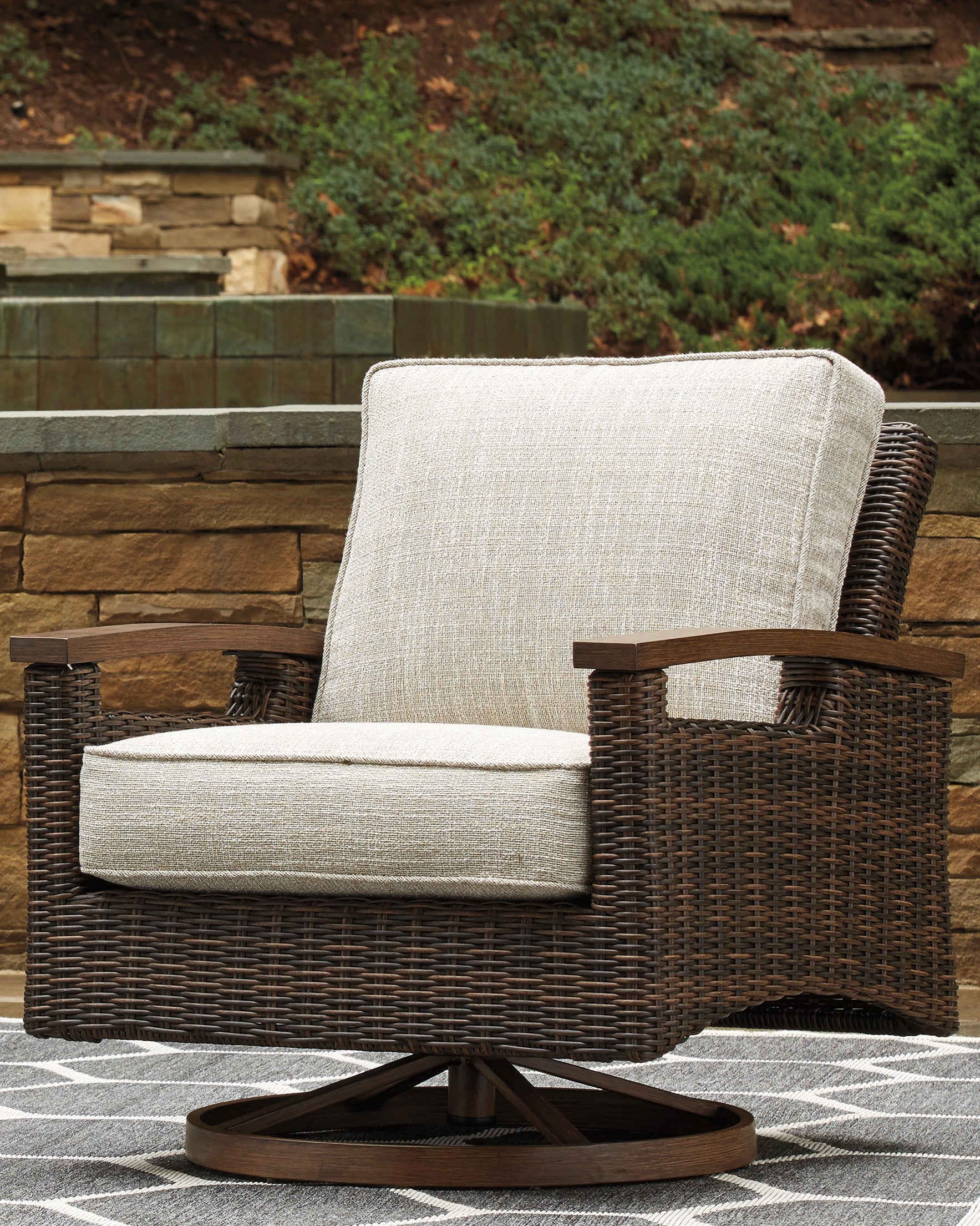Best Furniture Outlet - Ashley Furniture - Paradise Trail Outdoor - Swivel Lounge Chair (Set of 2) / Medium Brown - P750-821