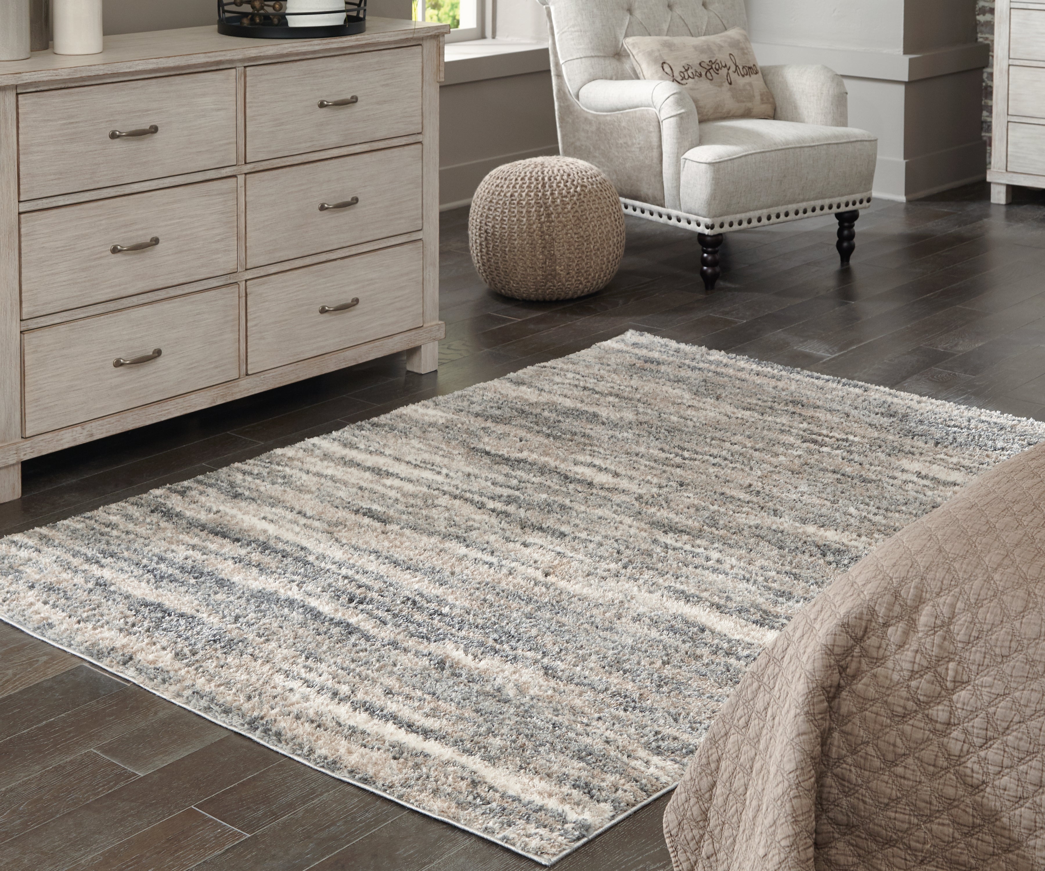 Best Furniture Outlet - Ashley Furniture - Gizela Rug - 5'3" x 7'3" Rug / Ivory/Beige/Gray - R404862