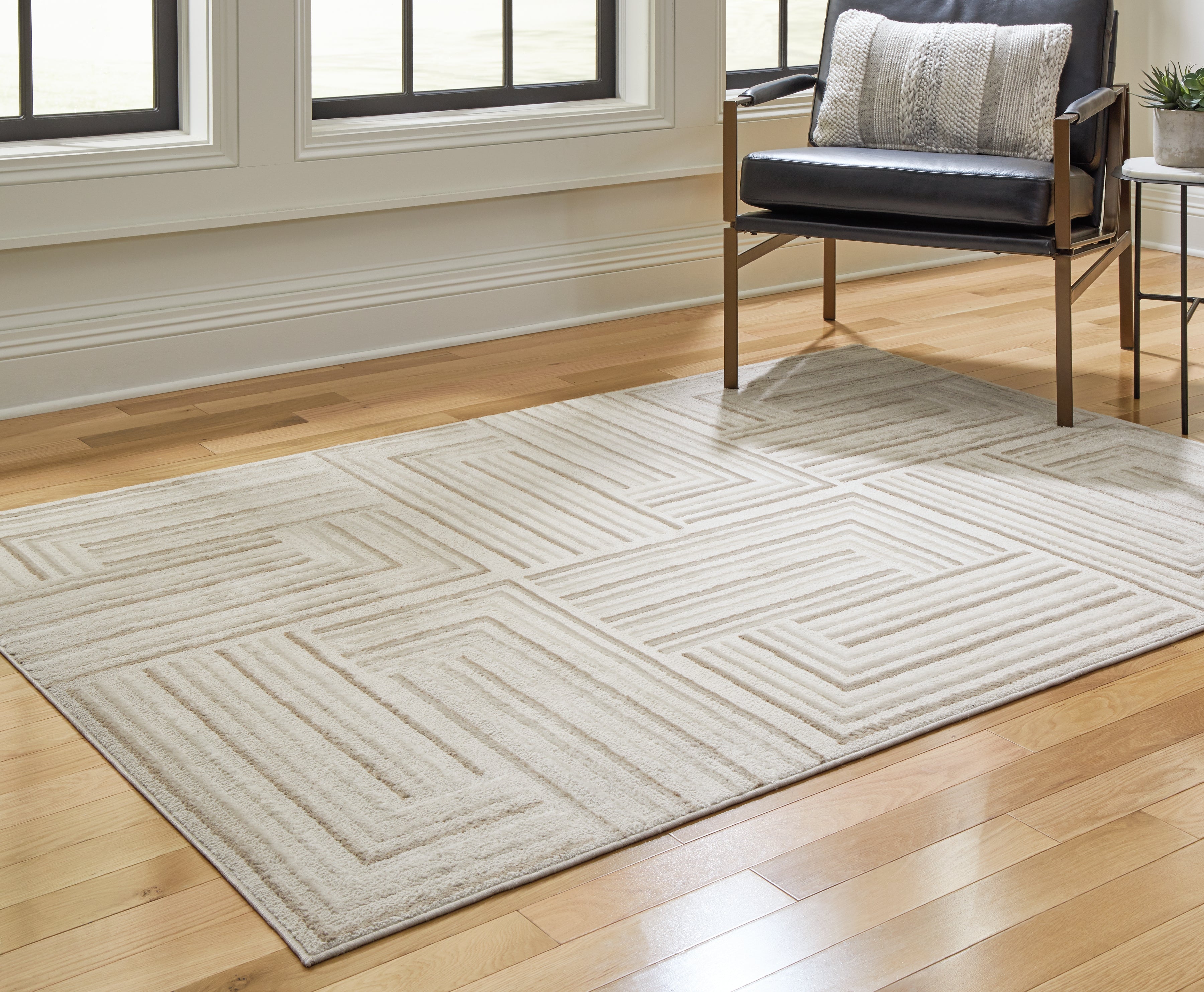 Best Furniture Outlet - Ashley Furniture - Darmondard Rug - 8' x 10' Rug / Cream/Taupe - R406941