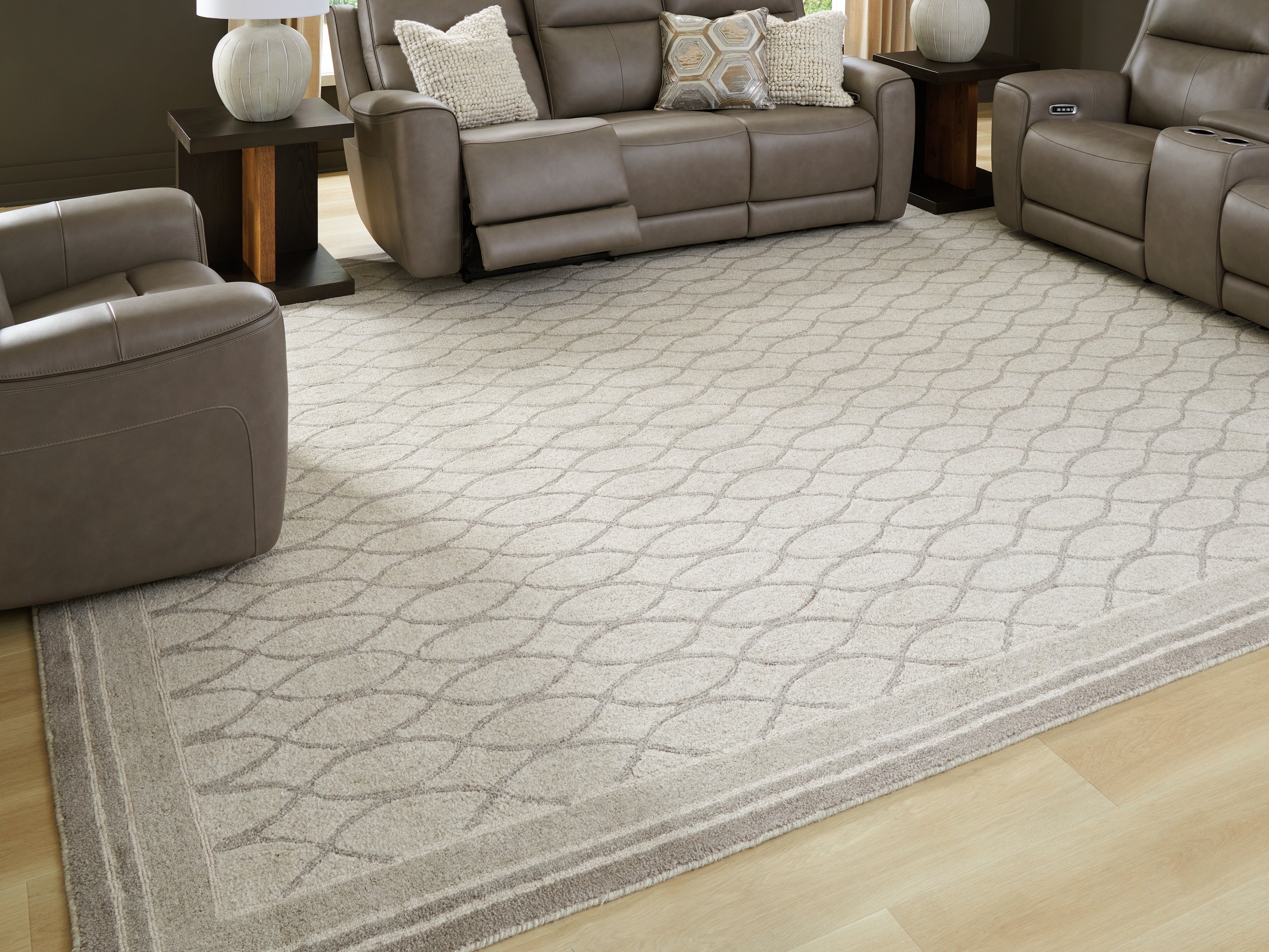 Best Furniture Outlet - Ashley Furniture - Wimney Rug - Medium Rug / Gray - R407282