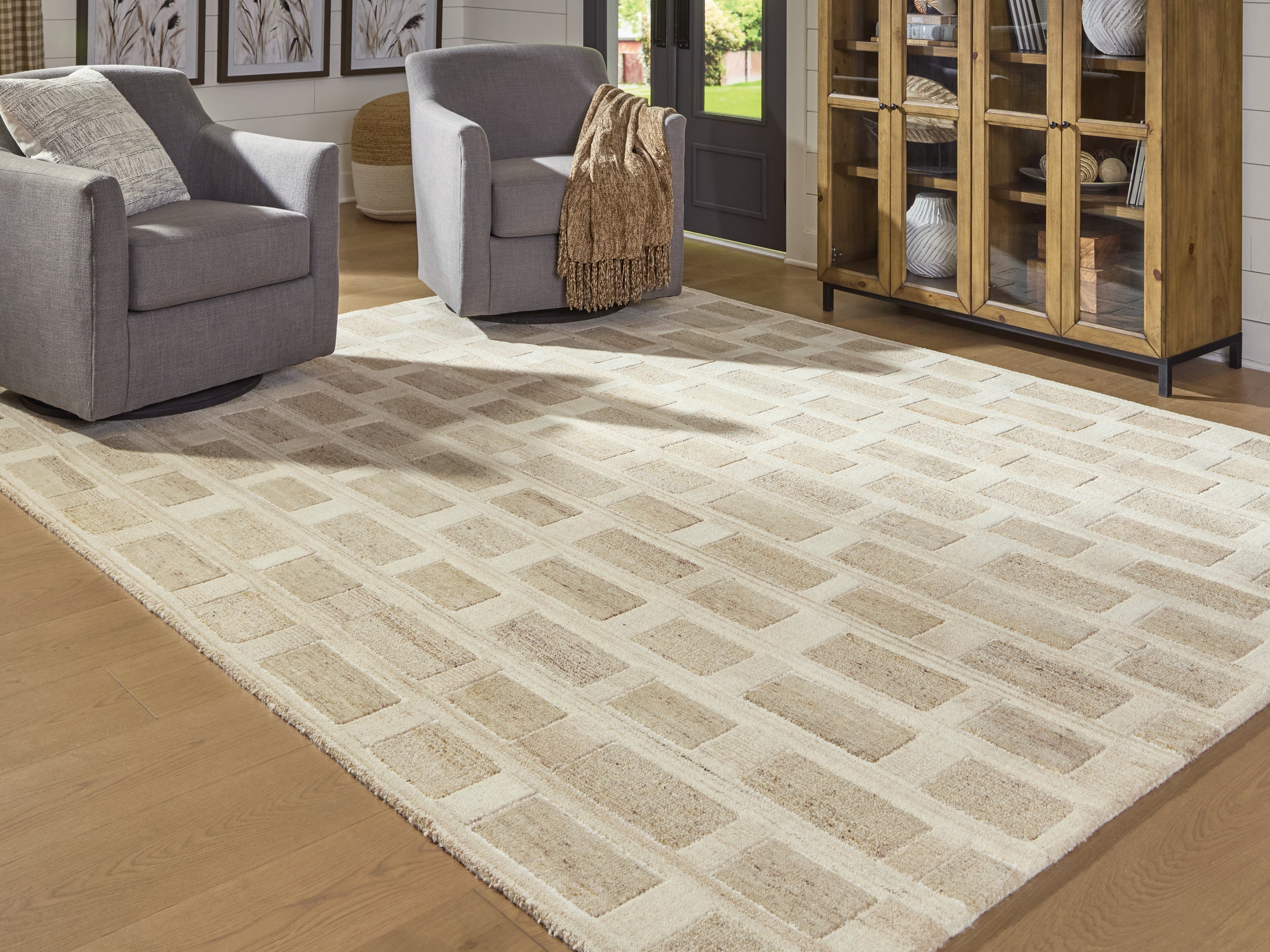 Best Furniture Outlet - Ashley Furniture - Lisgrove Rug - 7'8" x 10' Area Rug / Tan/Brown/White - R407711