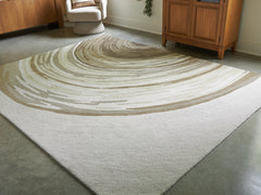 Best Furniture Outlet - Ashley Furniture - Rizwana Rug - 5' x 7' Area Rug / Ivory/Brown/Gray - R407762