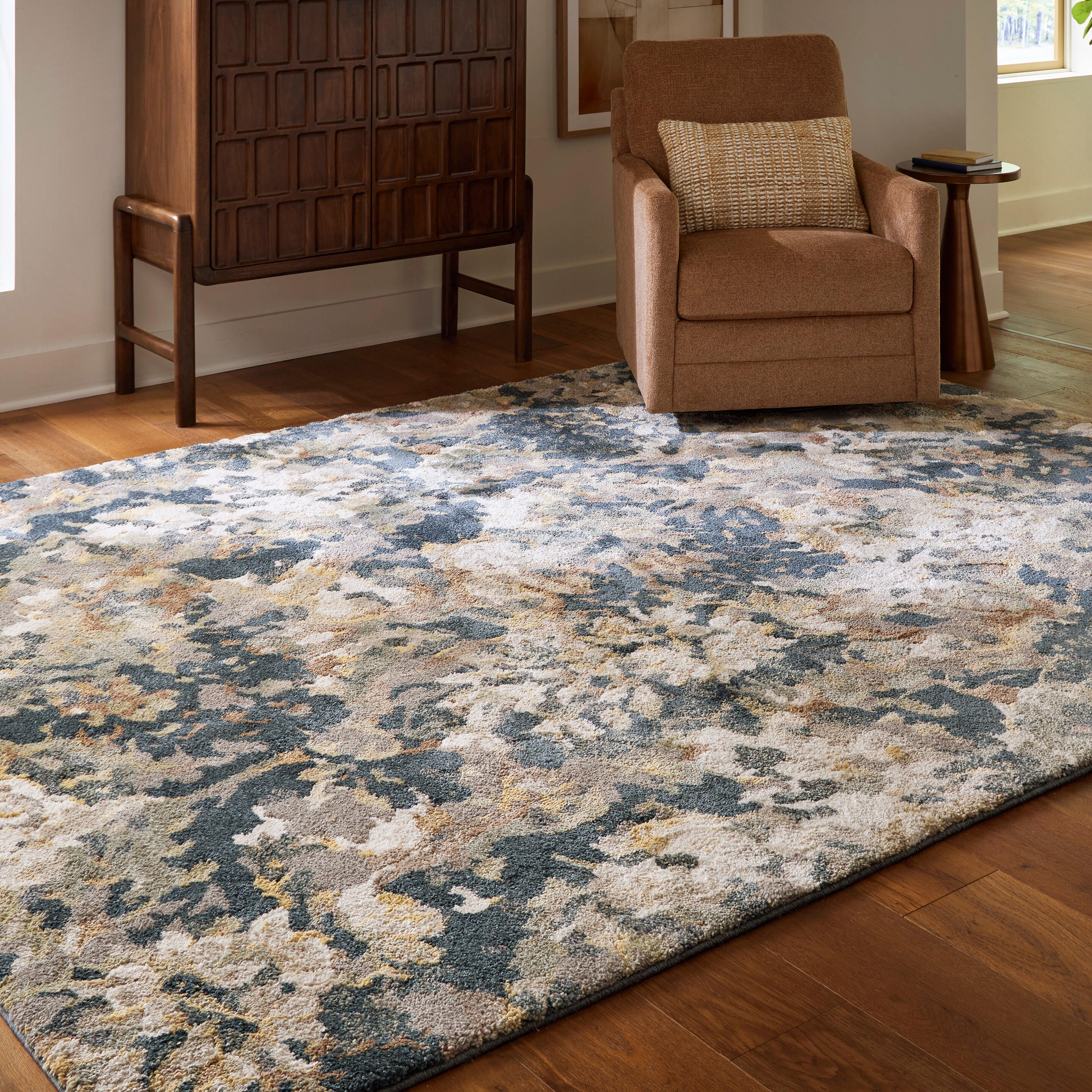 Best Furniture Outlet - Ashley Furniture - Braymen Rug - Large Rug - R408691