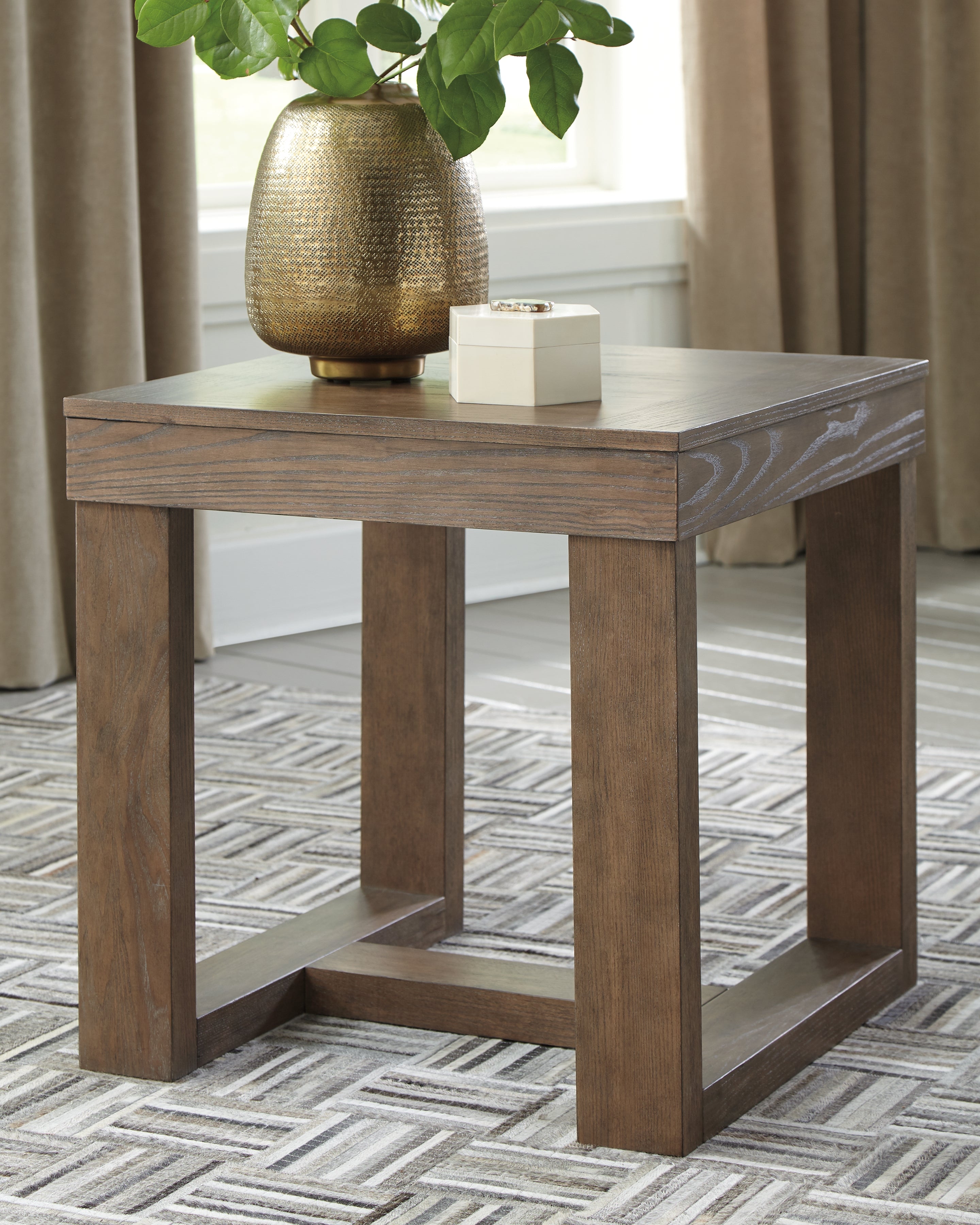 Best Furniture Outlet - Ashley Furniture - Cariton End Table - Square End Table / Gray - T471-2