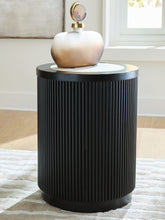 Best Furniture Outlet - Ashley Furniture - Grayman End Table - Round End Table - T650-6