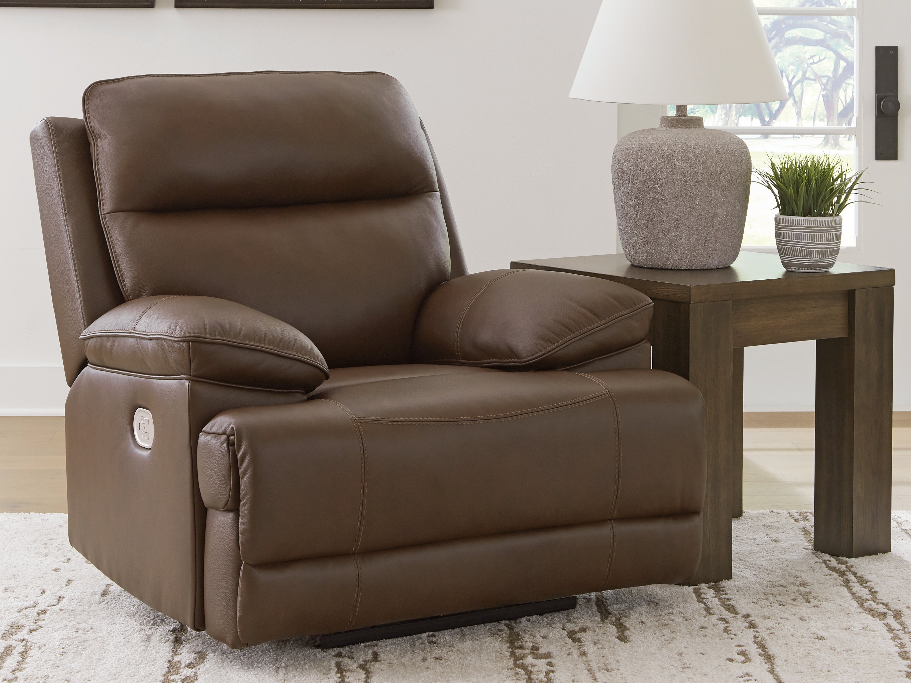 Best Furniture Outlet - Ashley Furniture - VonRyan Living Room - PWR Recliner/ADJ Headrest / Tobacco - U1040013