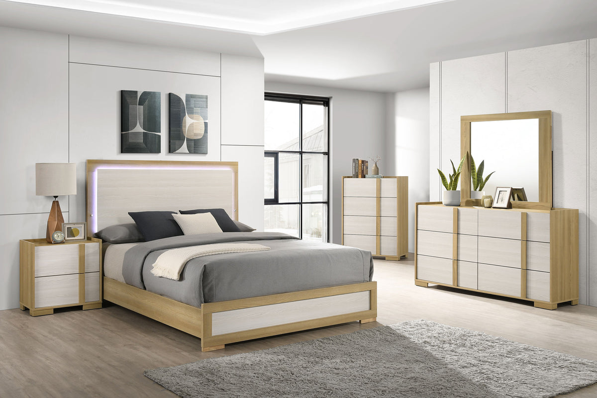 Best Furniture Outlet - Coaster - Hyland 5-piece Eastern King Bedroom Set Natural - 215651KE-S5