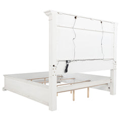 McKinney 4-piece California King Bedroom Set Vintage White