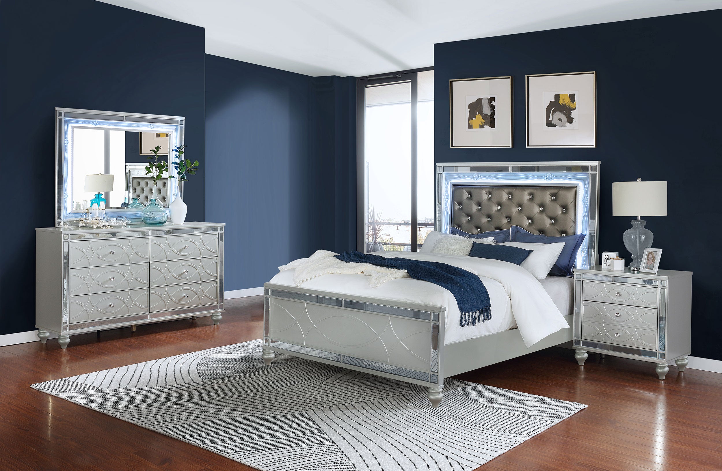 Best Furniture Outlet - Coaster - Gunnison 4-piece Eastern King Bedroom Set Silver Metallic - 223211KE-S4