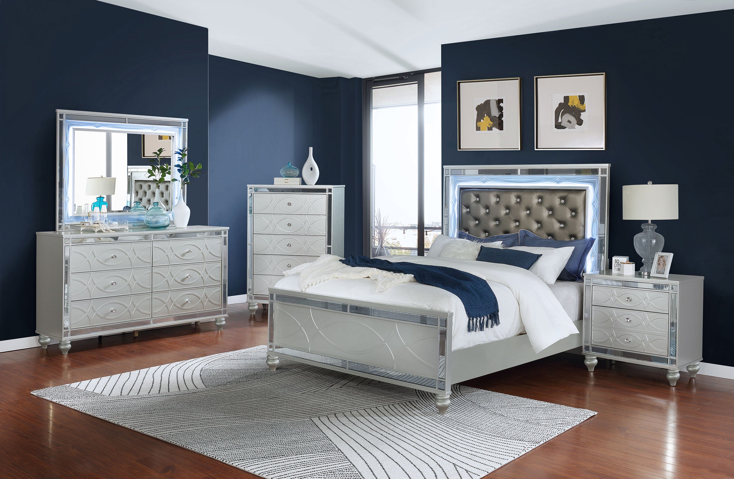 Best Furniture Outlet - Coaster - Gunnison 5-piece Eastern King Bedroom Set Silver Metallic - 223211KE-S5