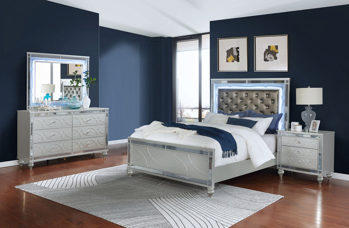 Best Furniture Outlet - Coaster - Gunnison 4-piece California King Bedroom Set Silver Metallic - 223211KW-S4