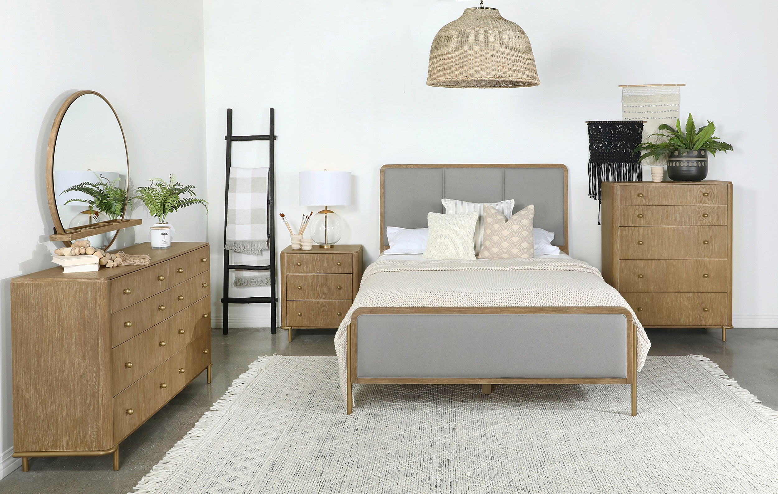 Best Furniture Outlet - Coaster - Arini 4-piece Queen Bedroom Set Sand Wash and Grey - 224301Q-S4