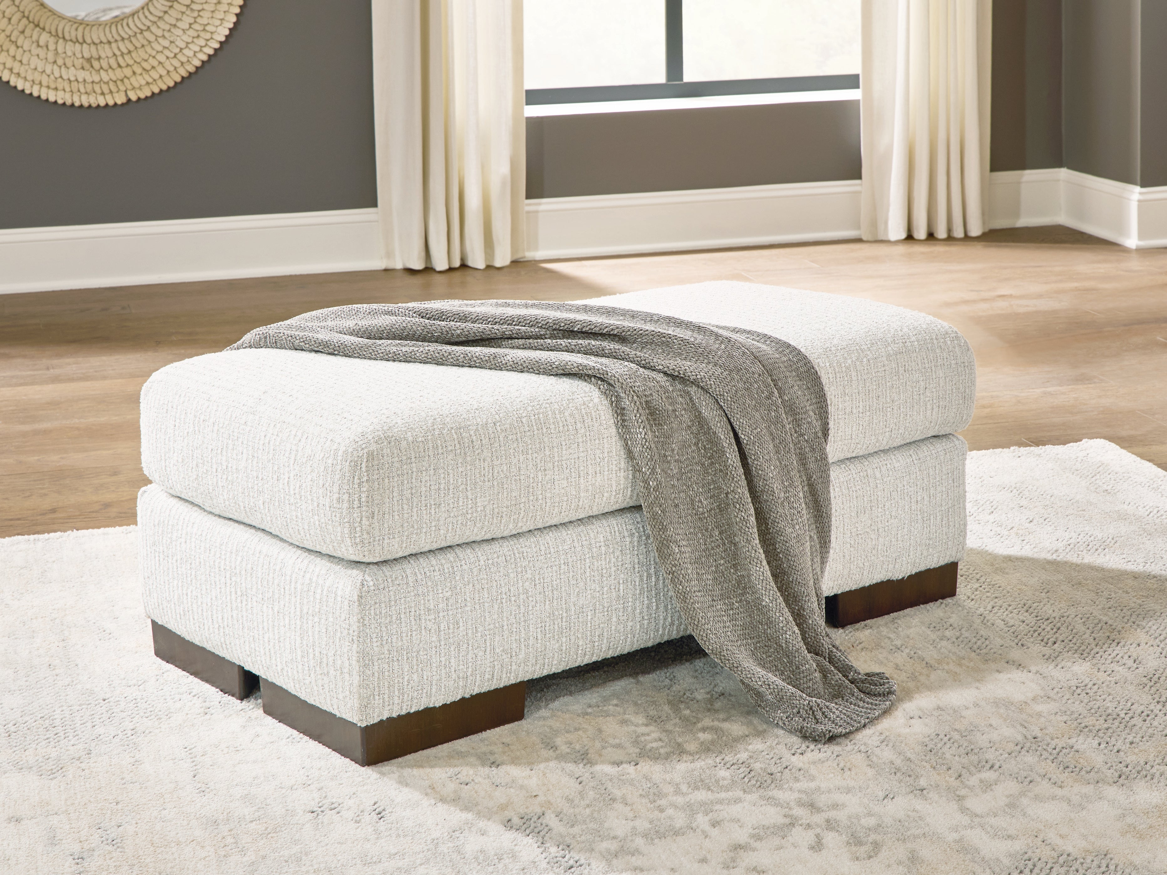 Best Furniture Outlet - Ashley Furniture - Hartside Living Room - Ottoman / Frosted - 8010414