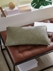 Best Furniture Outlet - Ashley Furniture - Danvale Pillows - Pillow (4/CS) - A1001143