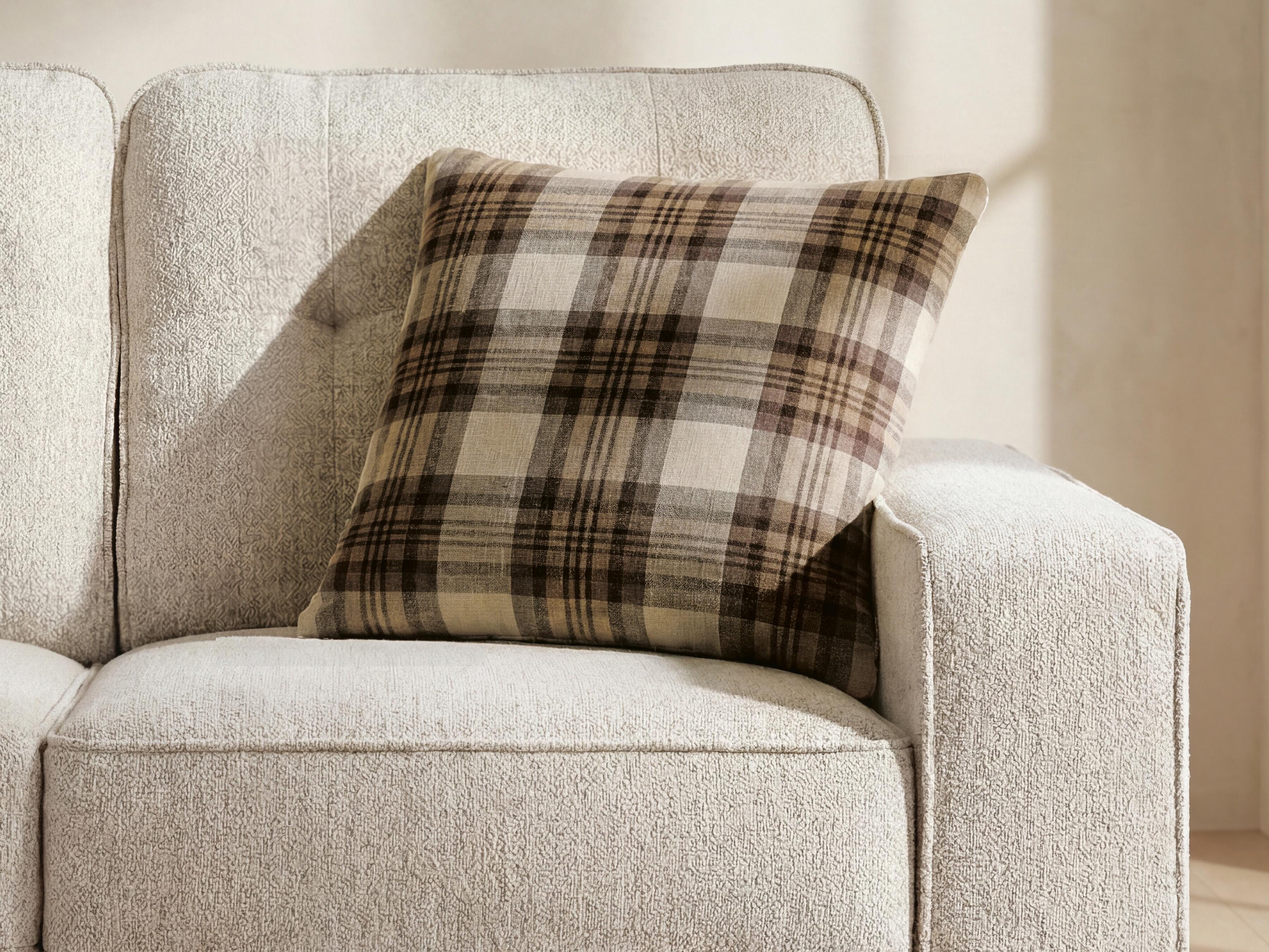 Best Furniture Outlet - Ashley Furniture - Varnburg Pillows - Pillow (4/CS) - A1001182