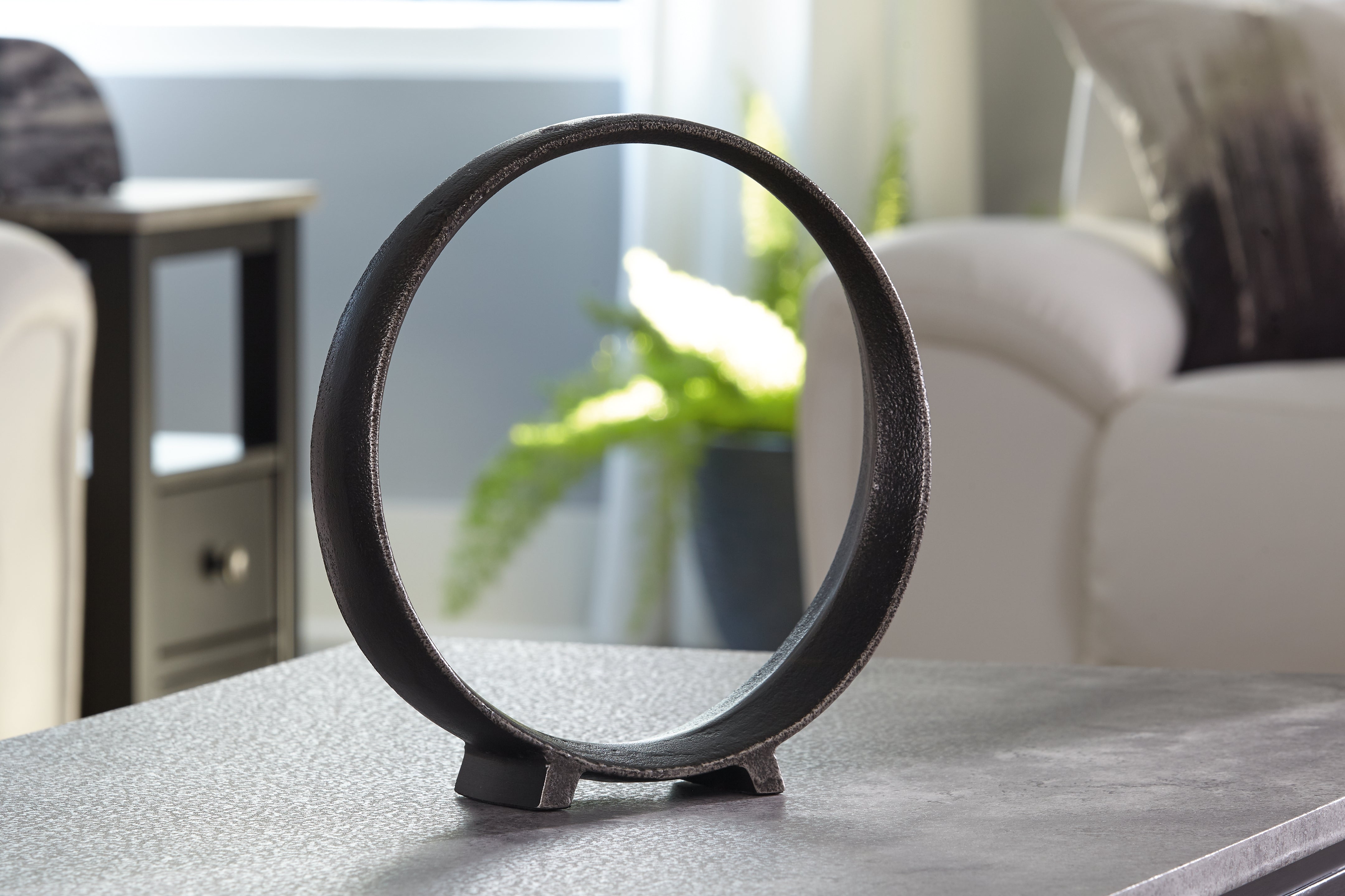 Best Furniture Outlet - Ashley Furniture - Ryandale Sculpture - Sculpture (2/CS) / Antique Black - A2000497