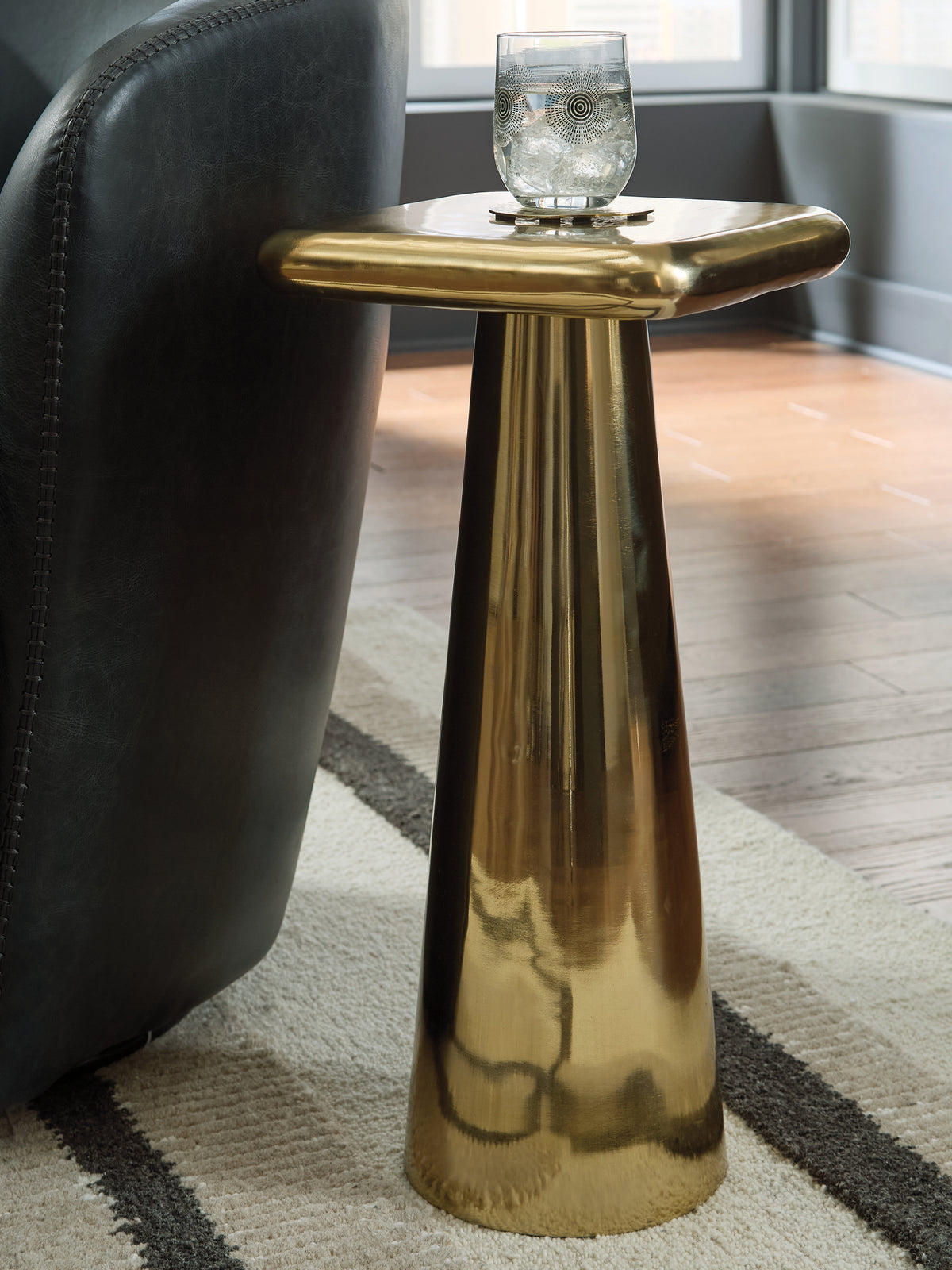 Best Furniture Outlet - Ashley Furniture - Dallenburg Accent Table - Accent Table / Gold Finish - A4000717