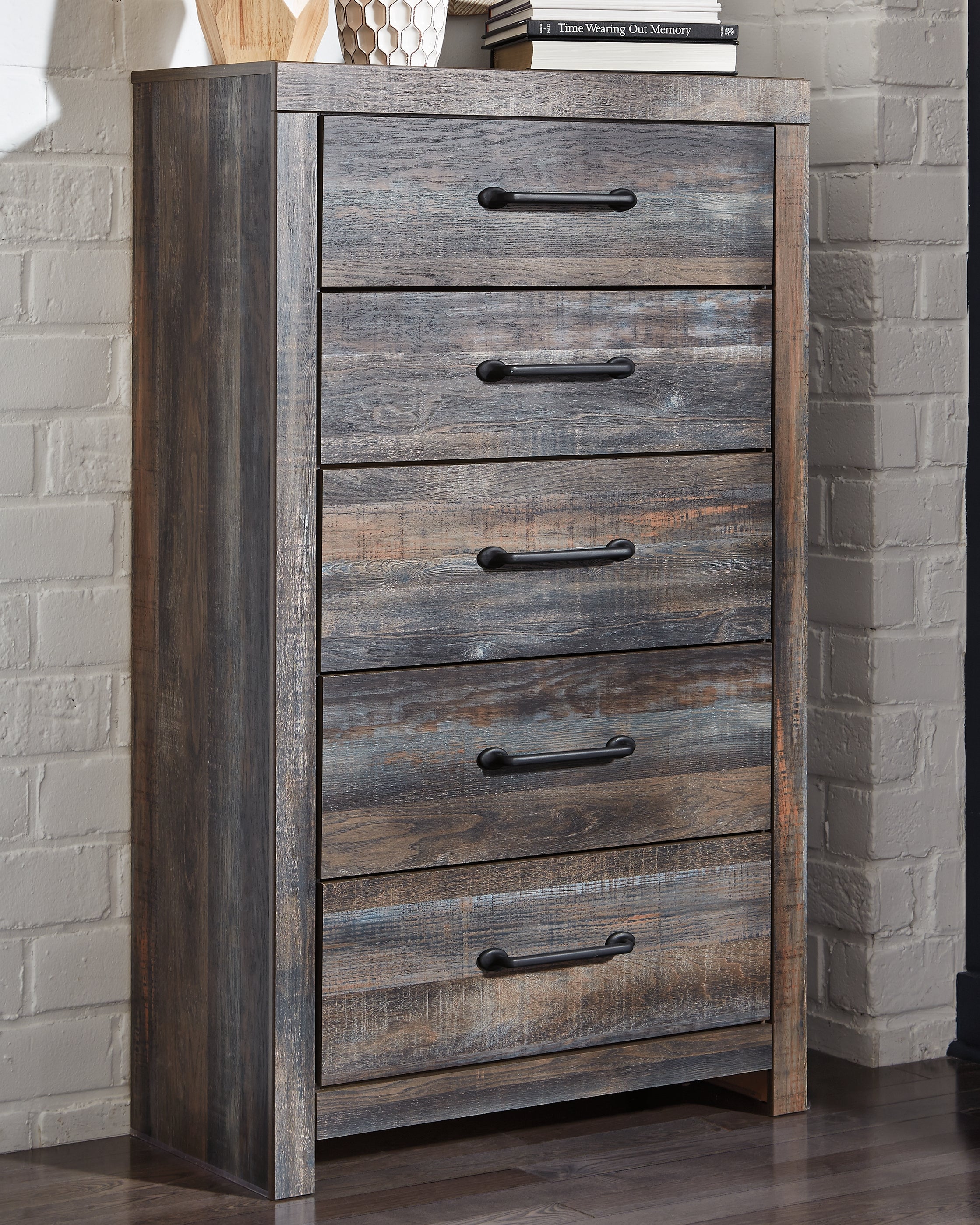 Best Furniture Outlet - Ashley Furniture - Drystan Bedroom - Five Drawer Chest / Multi - B211-46