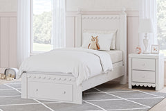 Best Furniture Outlet - Ashley Furniture - Mollviney Bedroom - Five Drawer Chest / White - B2540-46