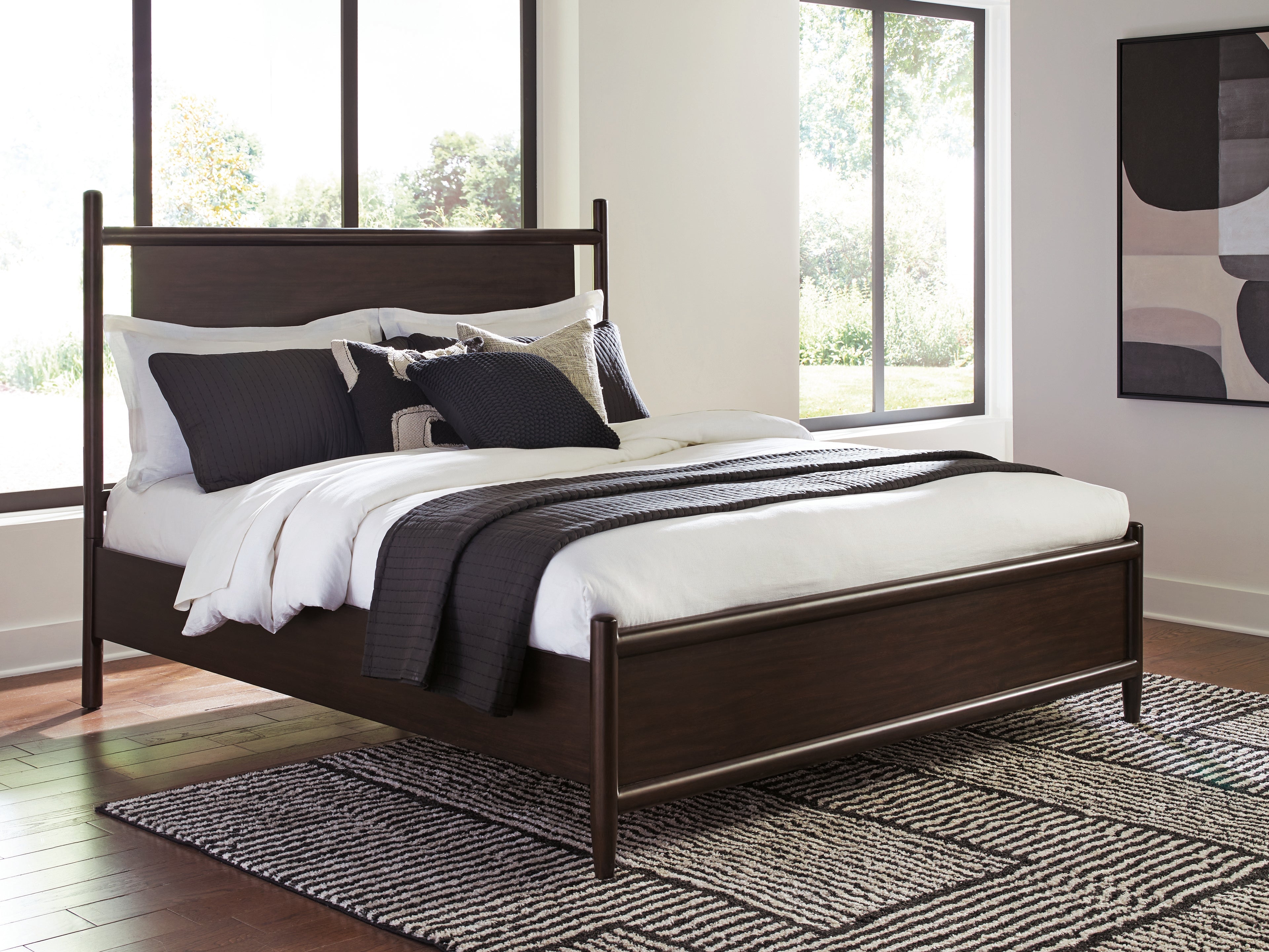 Best Furniture Outlet - Ashley Furniture - Dantenton Bedroom - Queen Panel Bed / Merlot - B611B2