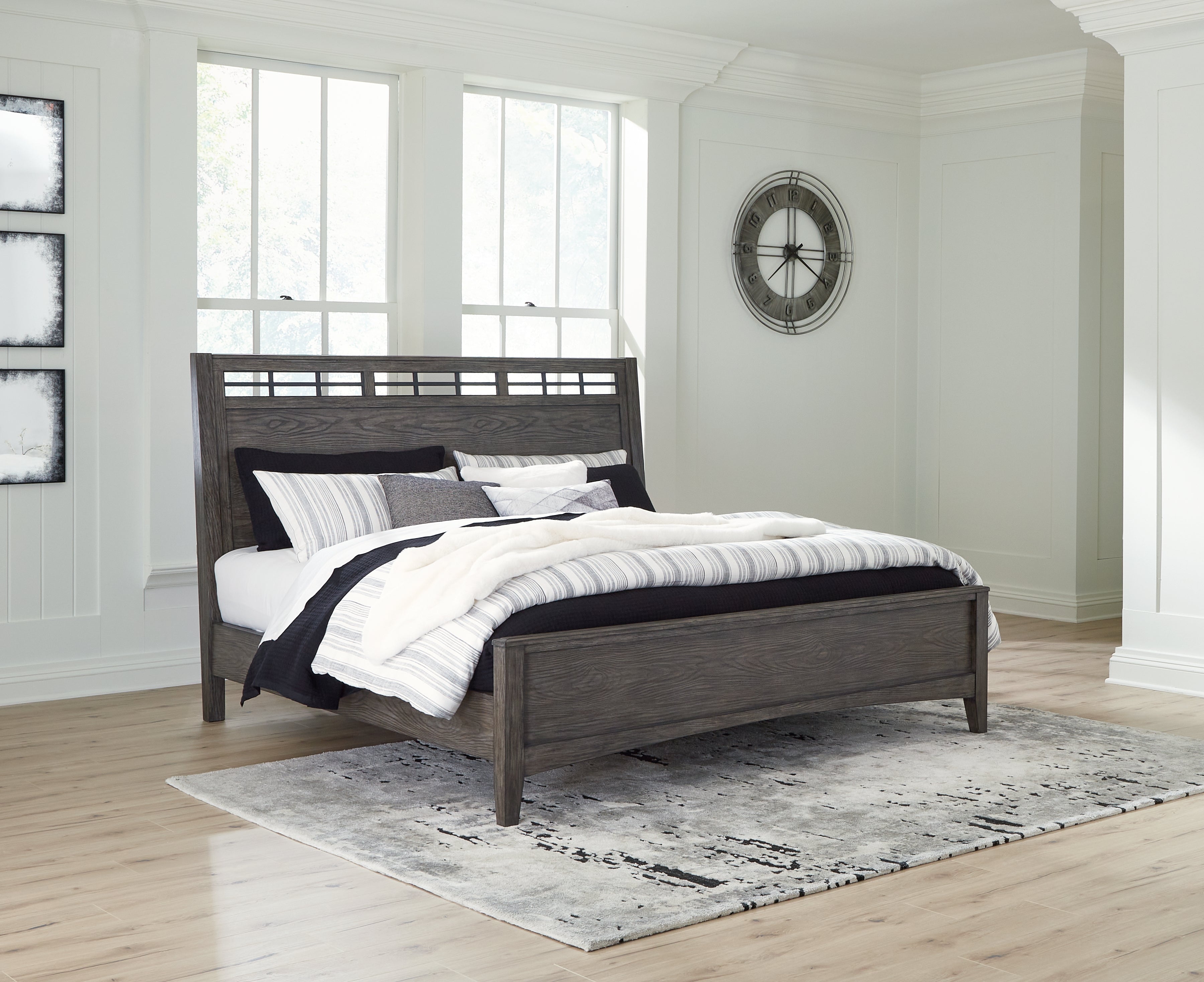 Best Furniture Outlet - Ashley Furniture - Montillan Bedroom - Queen Panel Bed / Grayish Brown - B651B2