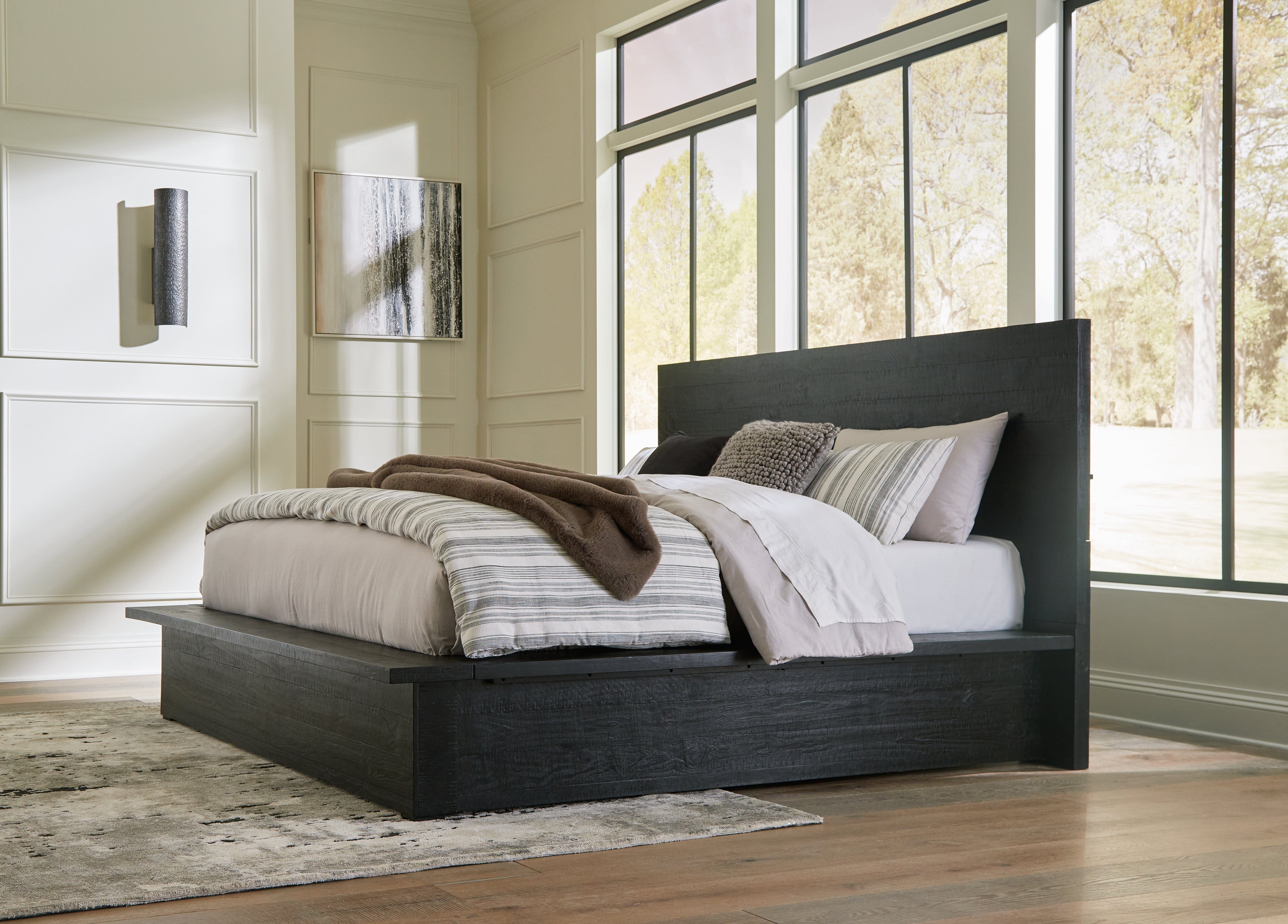Best Furniture Outlet - Ashley Furniture - Londer Bedroom - California King Panel Bed / Black - B768B5