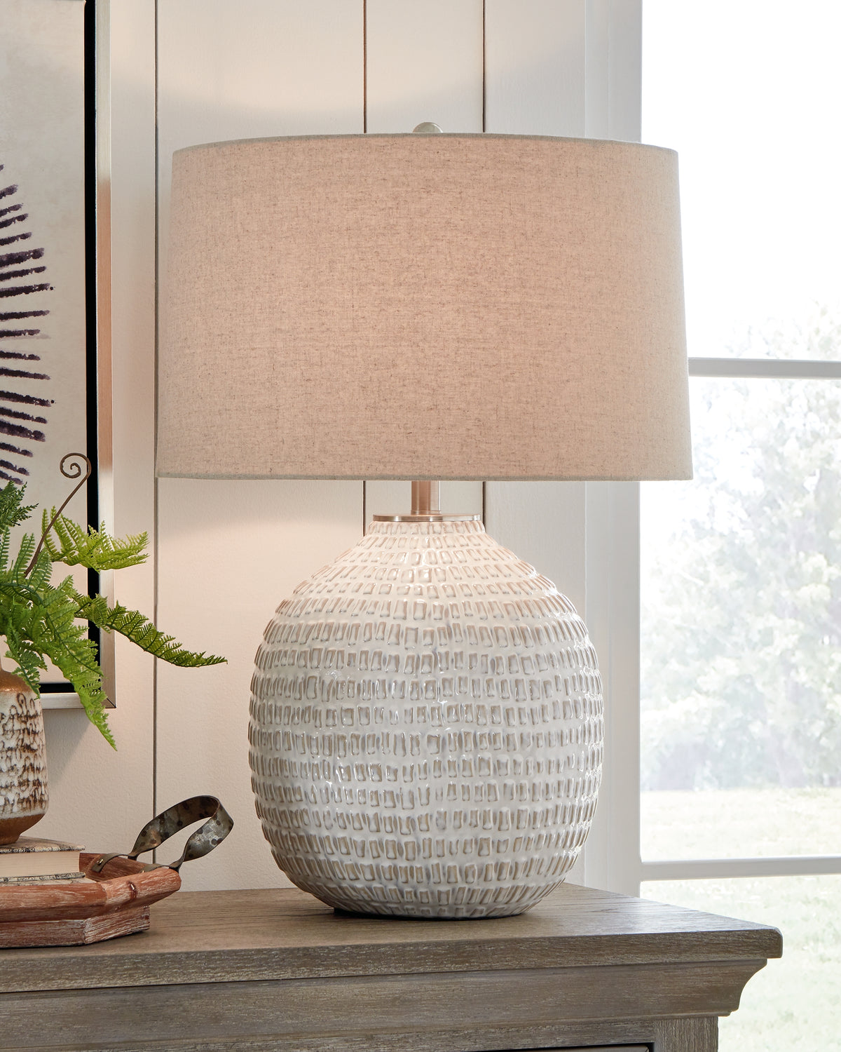 Best Furniture Outlet - Ashley Furniture - Jamon Lighting - Table Lamp (Set of 2) / Beige - L100764X2
