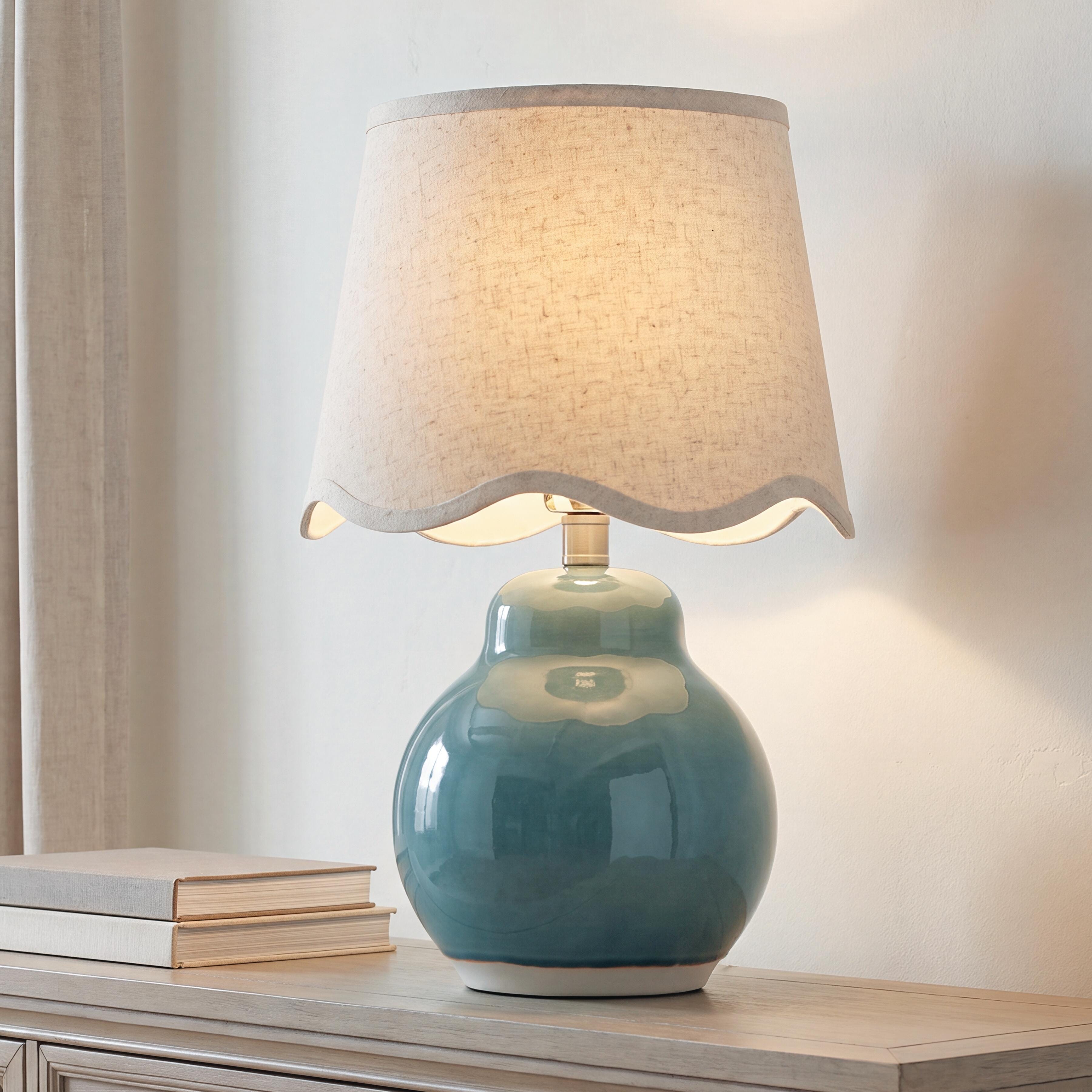 Best Furniture Outlet - Ashley Furniture - Byronburg Lighting - Ceramic Table Lamp (1/CN) - L180224