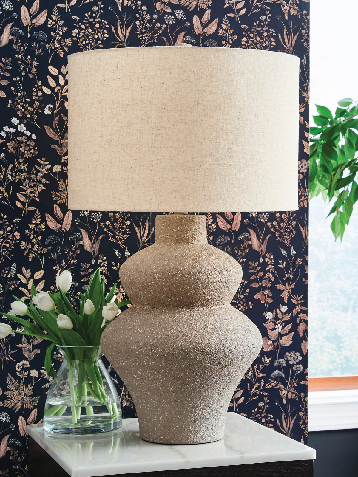 Best Furniture Outlet - Ashley Furniture - Jossleigh Lighting - Metal Table Lamp (1/CN) / Beige - L207624