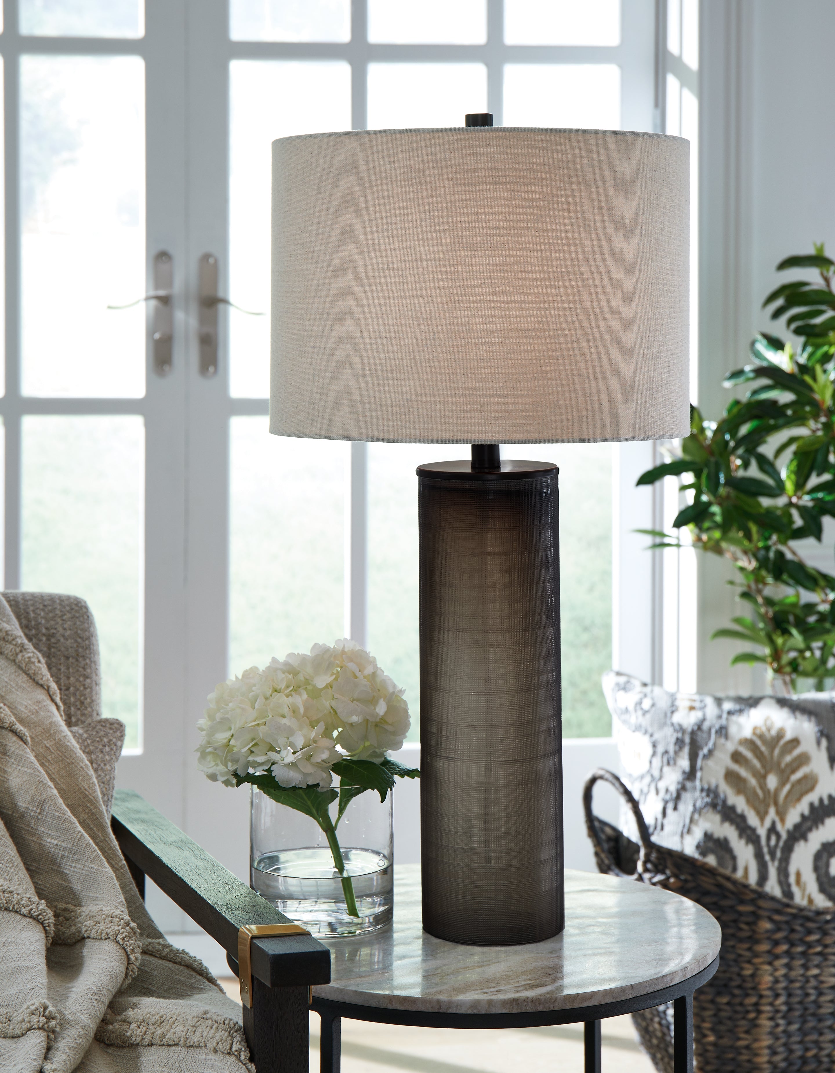 Best Furniture Outlet - Ashley Furniture - Dingerly Lighting - Table Lamp (Set of 2) / Brown - L430824X2