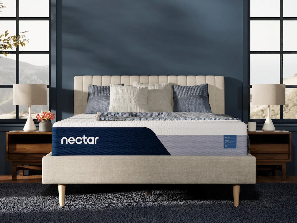 Best Furniture Outlet - Ashley Furniture - Nectar Classic Memory Foam 5.1 Mattresses - Full / White - M12521