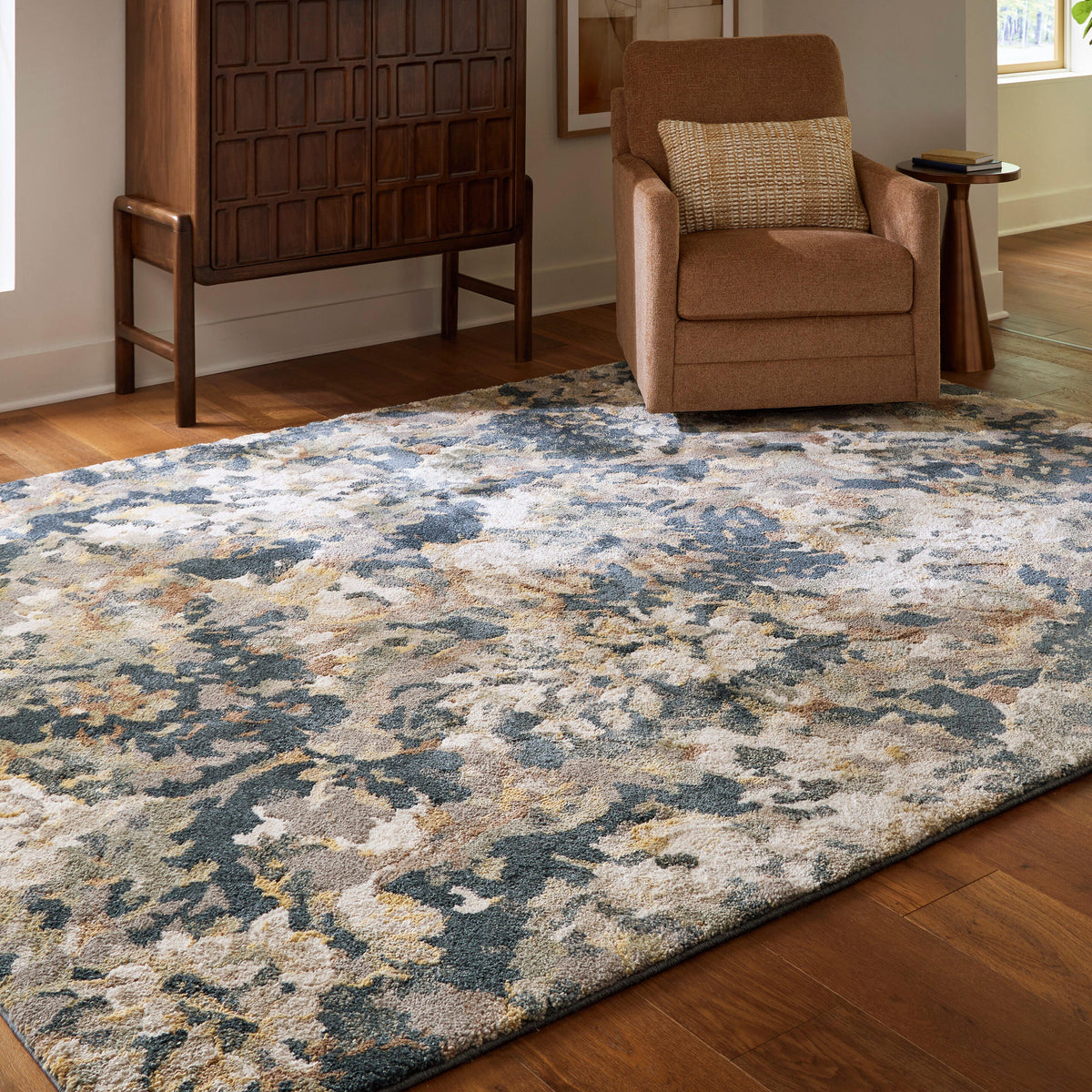 Best Furniture Outlet - Ashley Furniture - Braymen Rug - Large Rug - R408691